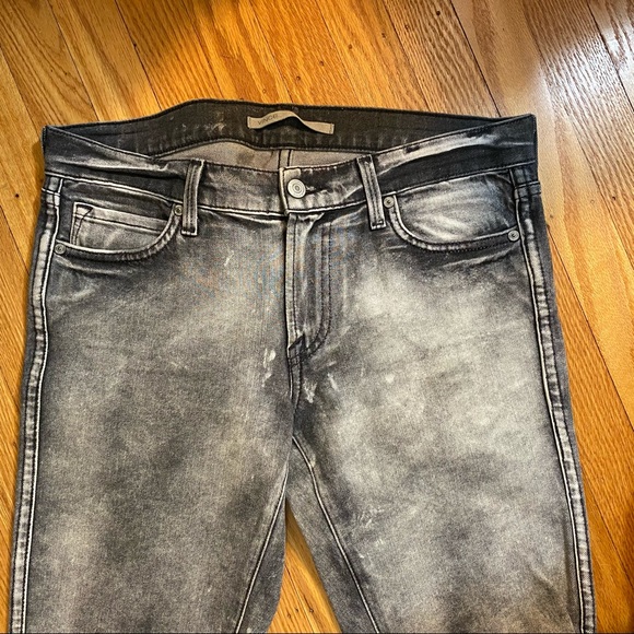 Vince. Soft grey denim designer jeans straight leg - Picture 3 of 6